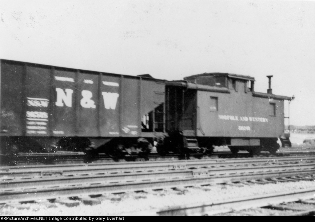 Rear of N&W mallet train